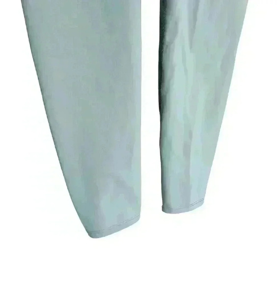 Spanx Light Green Leggings - Picture 3 of 7